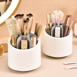 M118 Rotatable makeup box